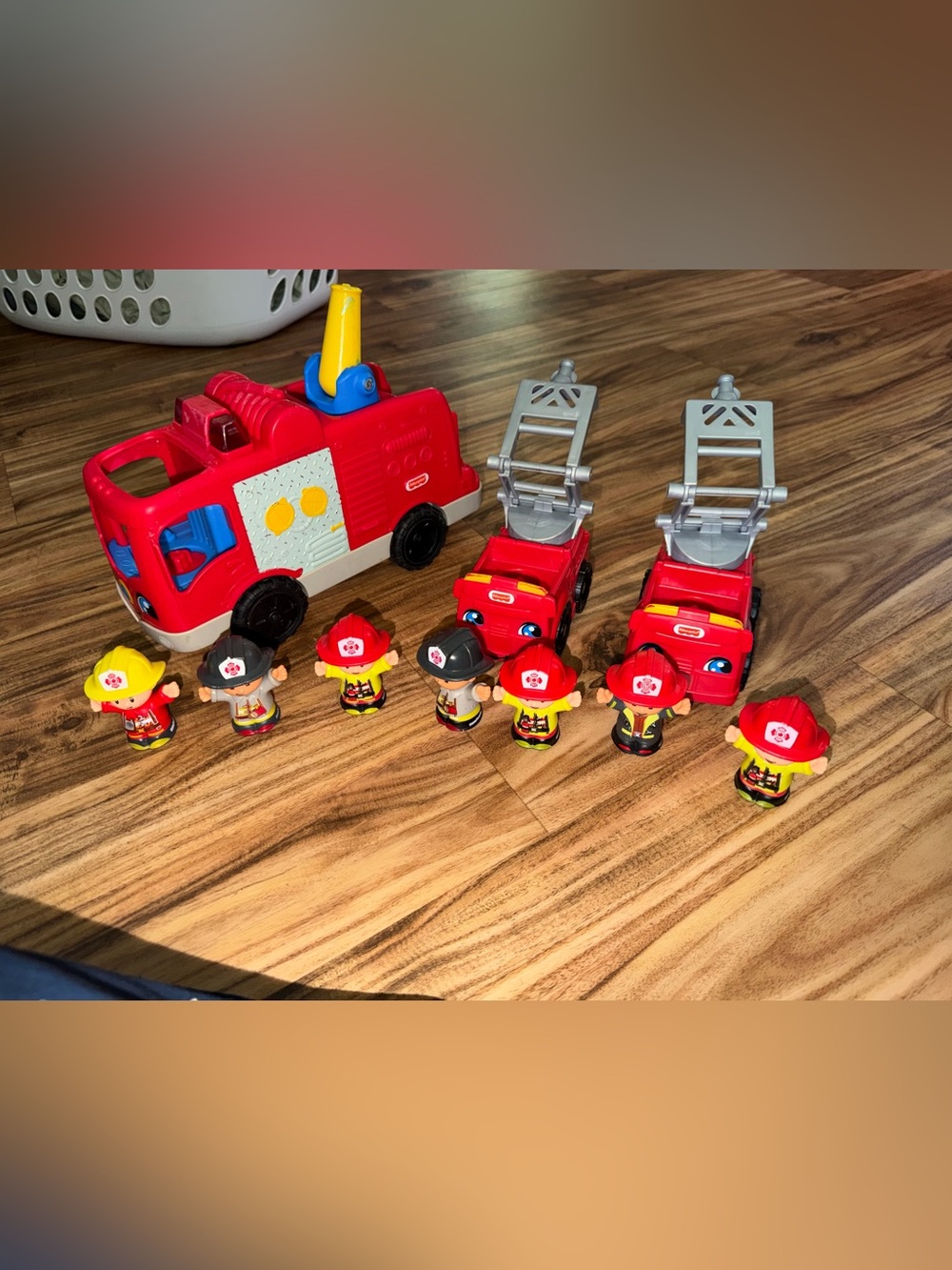 Fisher Price Little People Firefighters x7 little firetrucks x3 lot set